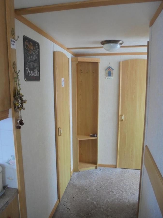 Seaview: The Crown:- 6 Berth, Central Heated, Enclosed Veranda Ingoldmells Exterior foto